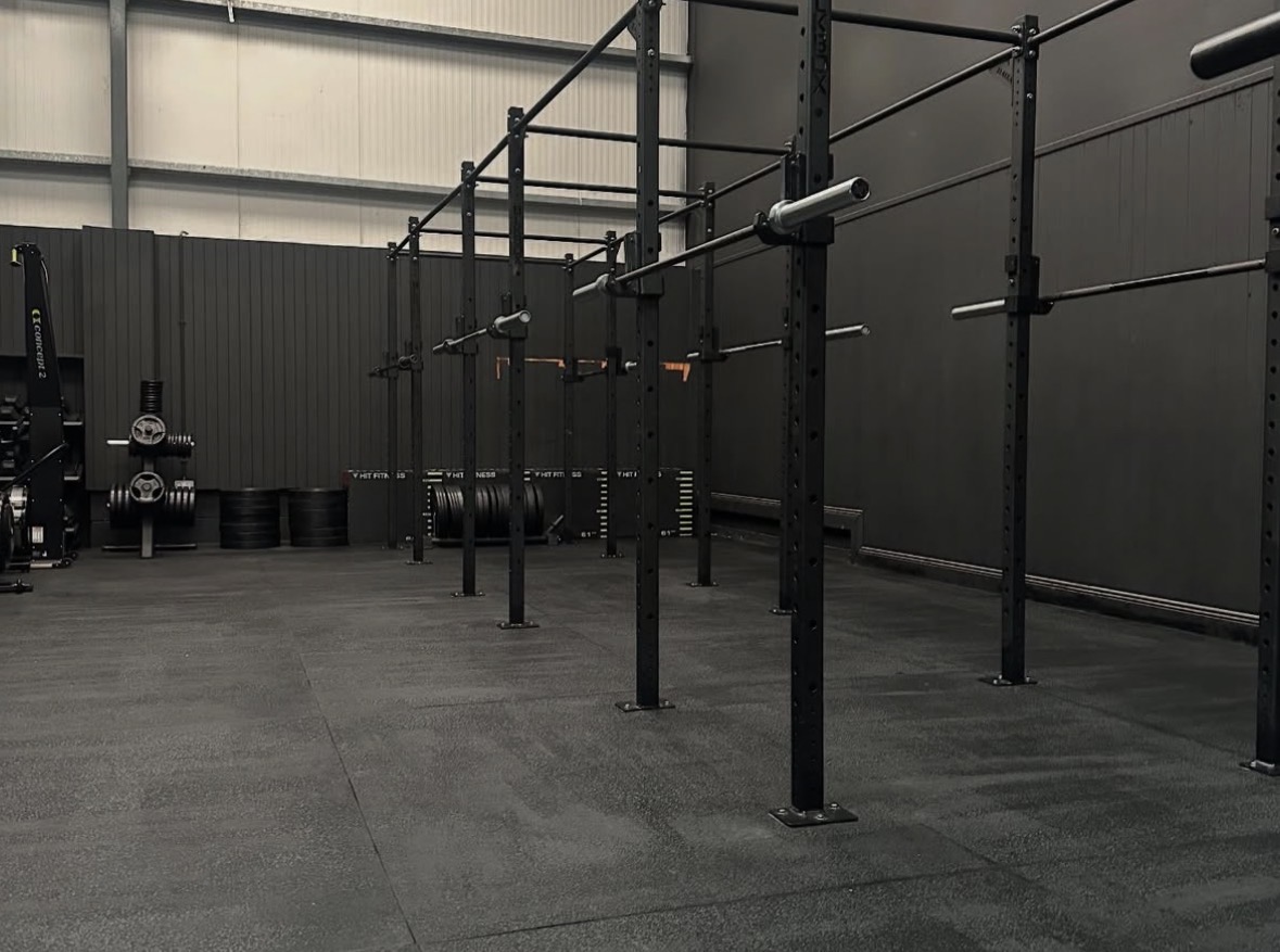 Inside the Onyx Performance training floor — rigs, plates and rowers